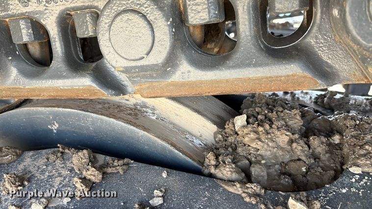 image for item EU0008 2019 John Deere 470G LC excavator