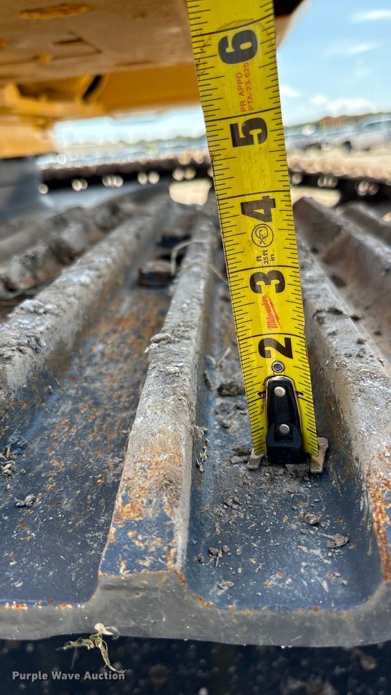 image for item EU0008 2019 John Deere 470G LC excavator