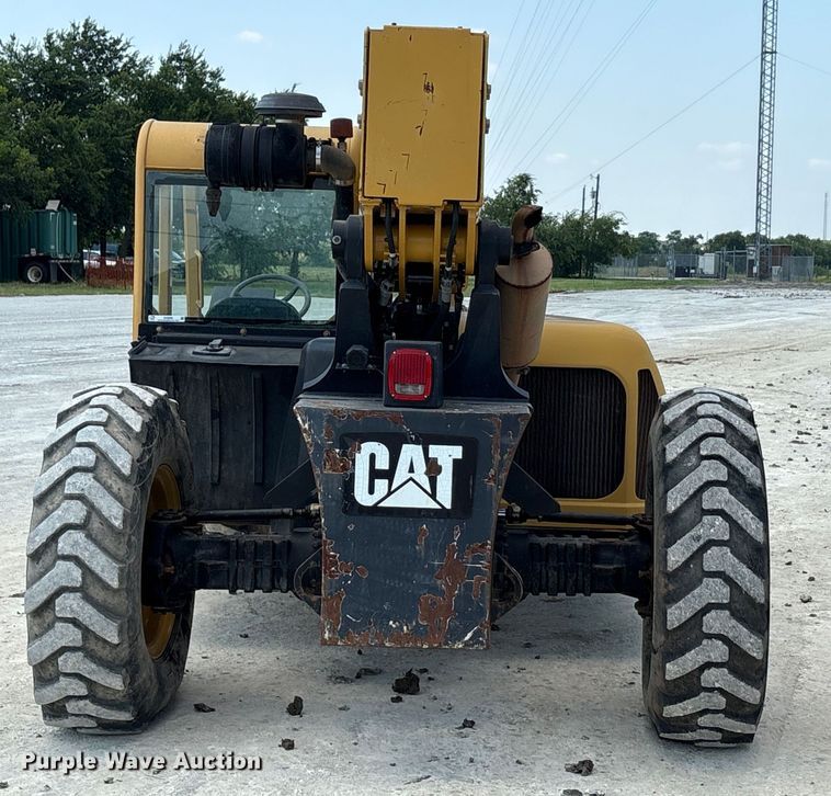 image for item EU0009 2007 Caterpillar TL943 telehandler