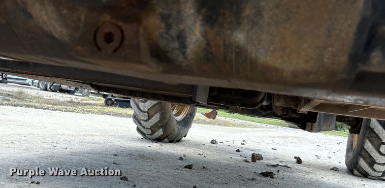 image for item EU0009 2007 Caterpillar TL943 telehandler