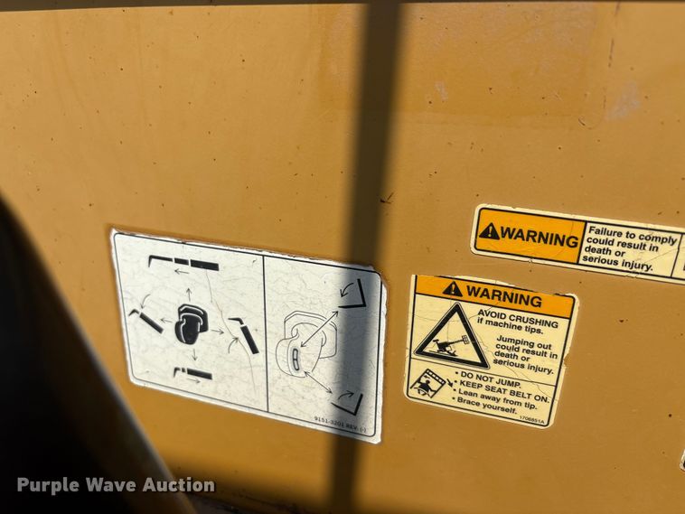 image for item EU0009 2007 Caterpillar TL943 telehandler