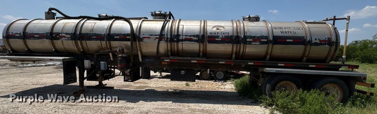 image for item EU0011 1981 Brenner vacuum trailer