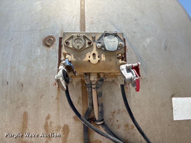 image for item EU0011 1981 Brenner vacuum trailer