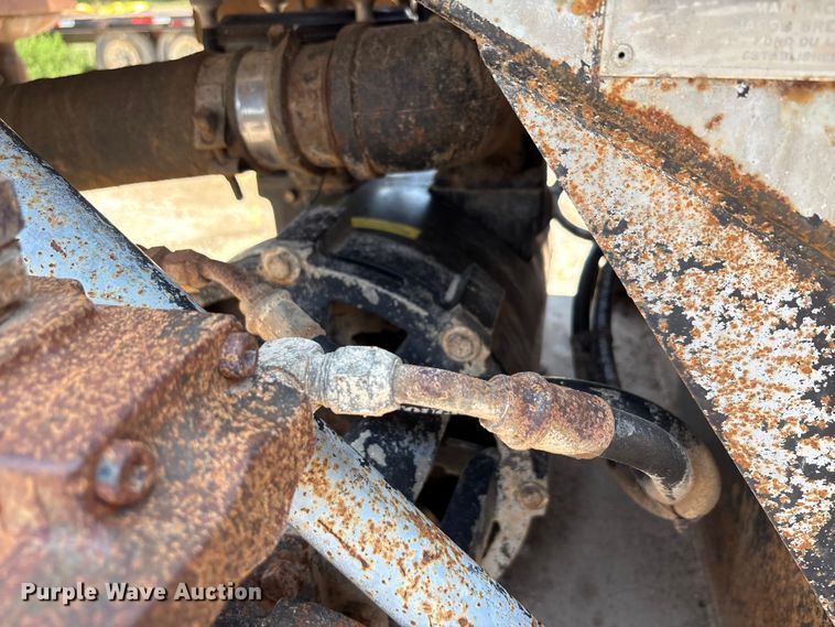 image for item EU0011 1981 Brenner vacuum trailer