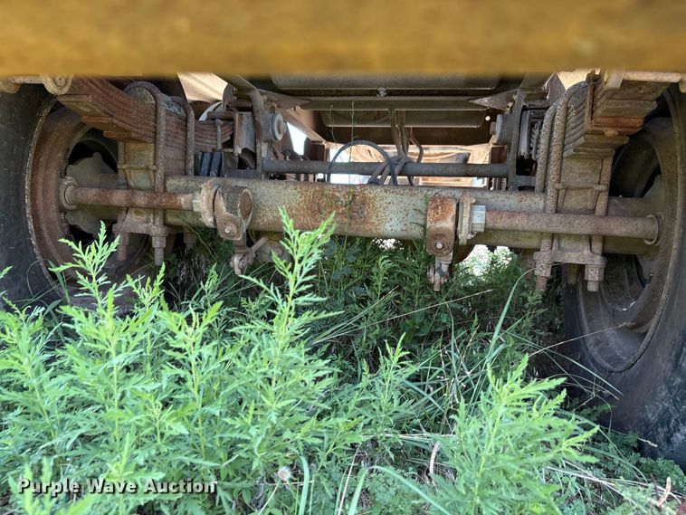 image for item EU0011 1981 Brenner vacuum trailer