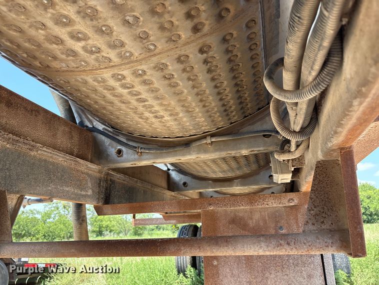 image for item EU0011 1981 Brenner vacuum trailer