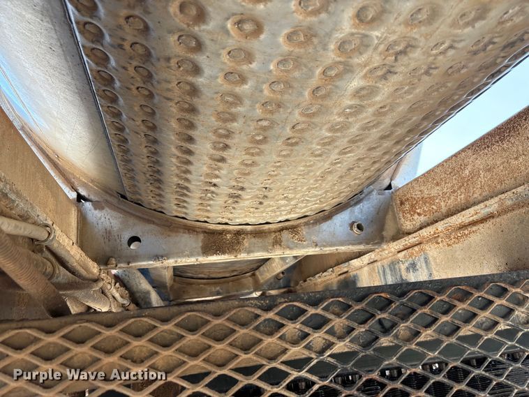 image for item EU0011 1981 Brenner vacuum trailer