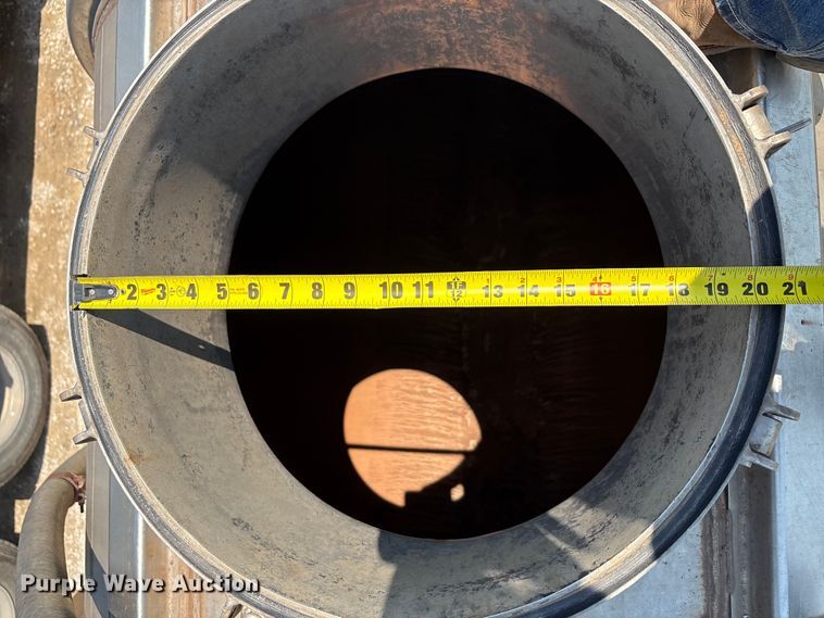 image for item EU0011 1981 Brenner vacuum trailer