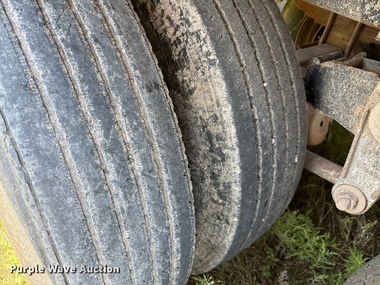 image for item EU0011 1981 Brenner vacuum trailer