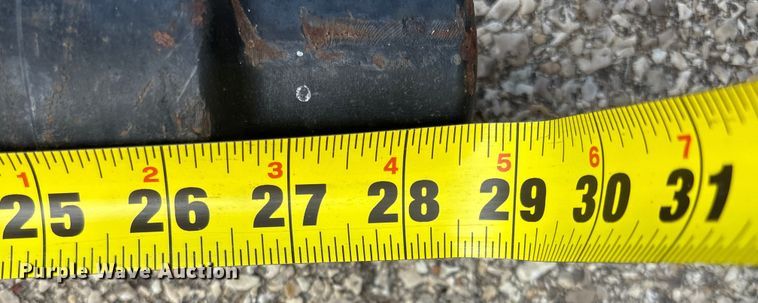 image for item EU0025 2023 Wolverine CB-11-750F skid steer breaker