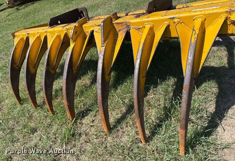 image for item EU2123 Root rake