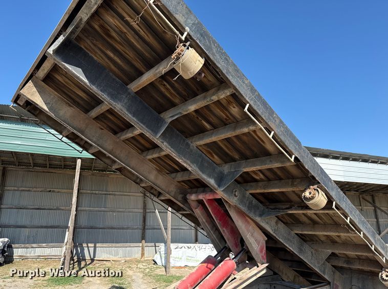 image for item EU2136 1984 Chevrolet CG70 dump flatbed truck