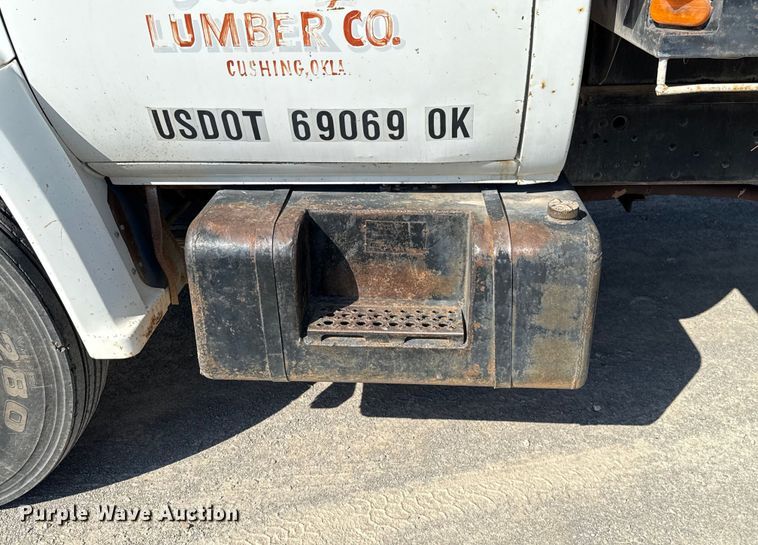 image for item EU2136 1984 Chevrolet CG70 dump flatbed truck