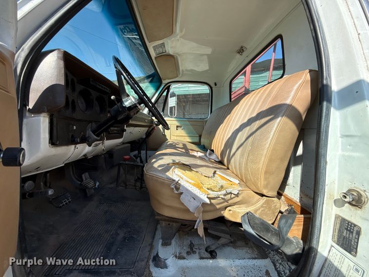 image for item EU2136 1984 Chevrolet CG70 dump flatbed truck