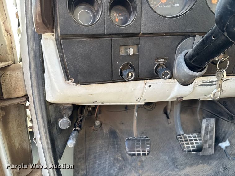 image for item EU2136 1984 Chevrolet CG70 dump flatbed truck