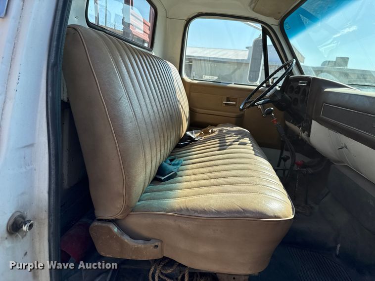 image for item EU2136 1984 Chevrolet CG70 dump flatbed truck