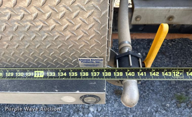 image for item EU2141 2015 Ford F550 Super Duty vacuum truck