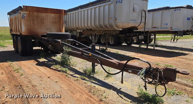 image for item EU3617 1994 Hilbilt 12-12 PUP CT end dump pup trailer