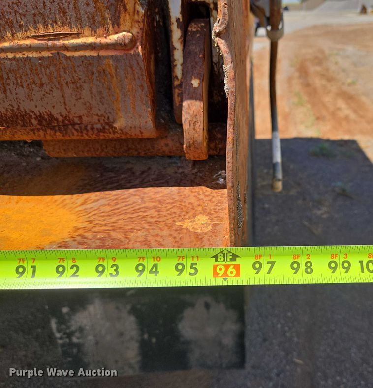 image for item EU3617 1994 Hilbilt 12-12 PUP CT end dump pup trailer