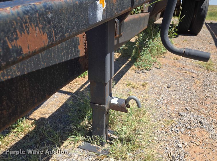 image for item EU3617 1994 Hilbilt 12-12 PUP CT end dump pup trailer