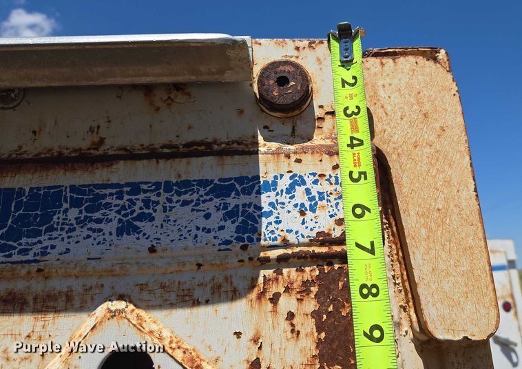 image for item EU3617 1994 Hilbilt 12-12 PUP CT end dump pup trailer