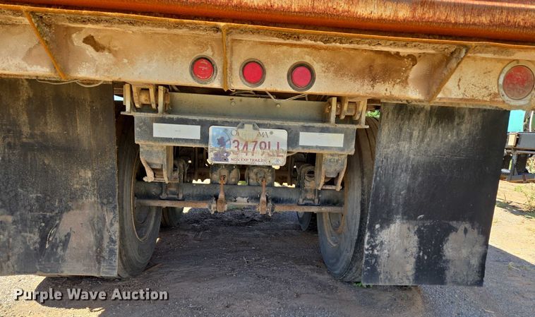 image for item EU3617 1994 Hilbilt 12-12 PUP CT end dump pup trailer