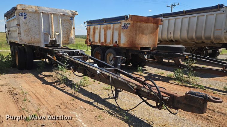 image for item EU3618 1998 Flow Boy end dump pup trailer