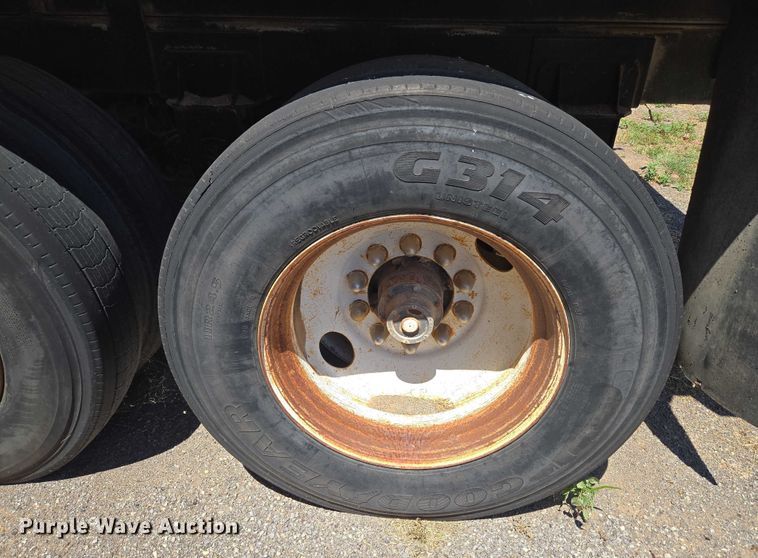 image for item EU3618 1998 Flow Boy end dump pup trailer