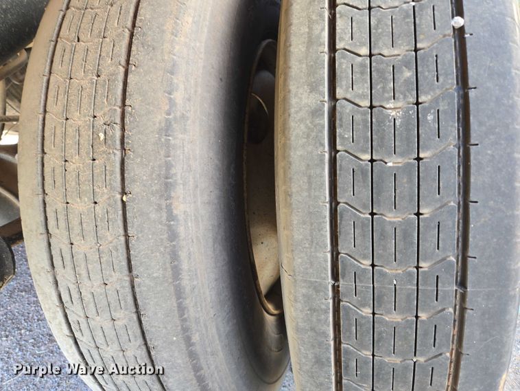 image for item EU3618 1998 Flow Boy end dump pup trailer