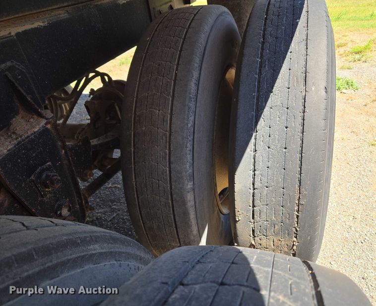 image for item EU3618 1998 Flow Boy end dump pup trailer