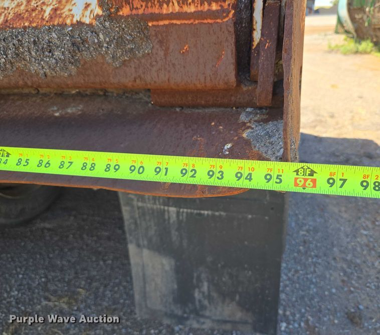 image for item EU3619 1994 Hilbilt 12-12 PUP CT end dump pup trailer