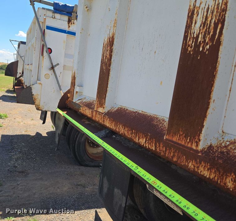 image for item EU3619 1994 Hilbilt 12-12 PUP CT end dump pup trailer