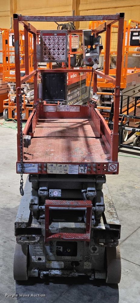 image for item EV1504 2005 SkyJack SJIII 3219 scissor lift