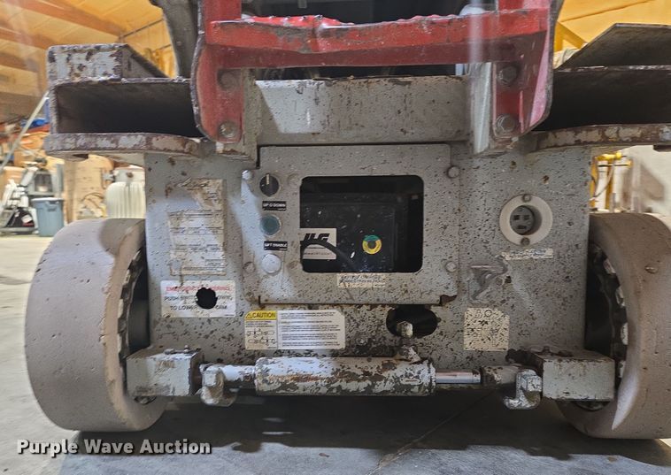 image for item EV1504 2005 SkyJack SJIII 3219 scissor lift