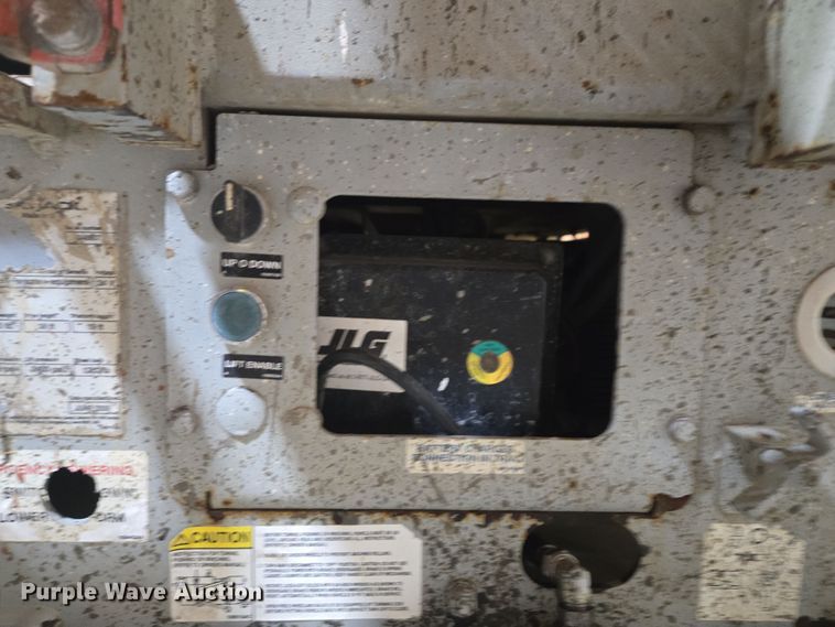 image for item EV1504 2005 SkyJack SJIII 3219 scissor lift