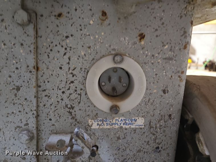 image for item EV1504 2005 SkyJack SJIII 3219 scissor lift