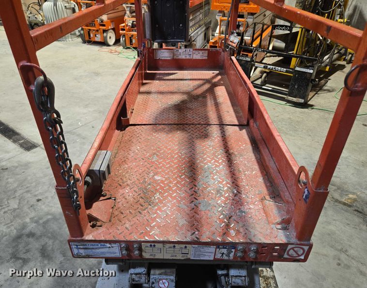 image for item EV1504 2005 SkyJack SJIII 3219 scissor lift