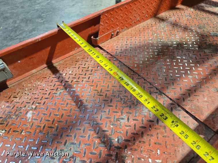 image for item EV1504 2005 SkyJack SJIII 3219 scissor lift