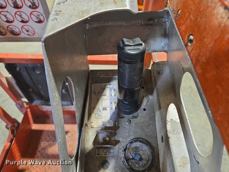 image for item EV1504 2005 SkyJack SJIII 3219 scissor lift