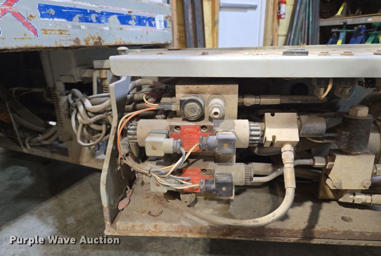 image for item EV1504 2005 SkyJack SJIII 3219 scissor lift