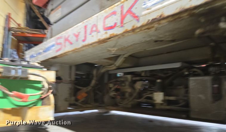 image for item EV1504 2005 SkyJack SJIII 3219 scissor lift