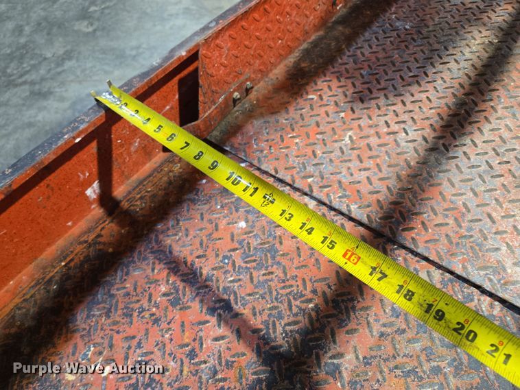 image for item EV1505 2005 SkyJack SJIII 3219 scissor lift