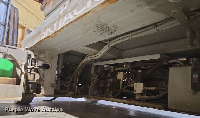 image for item EV1505 2005 SkyJack SJIII 3219 scissor lift