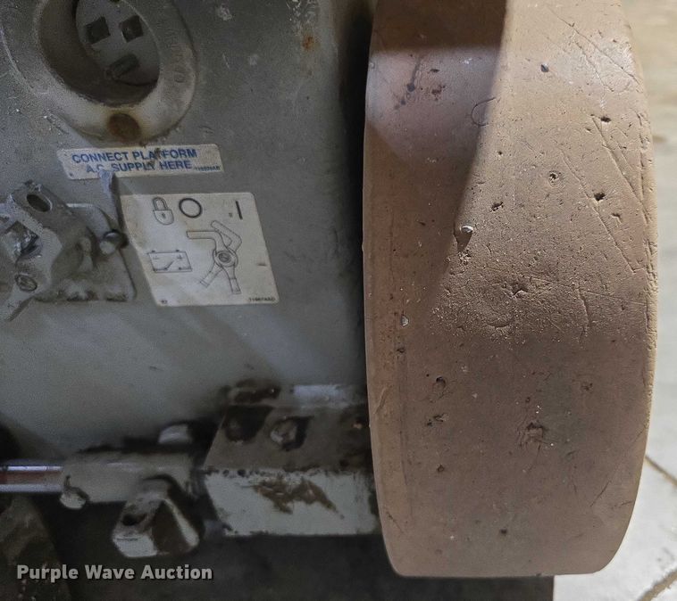 image for item EV1505 2005 SkyJack SJIII 3219 scissor lift