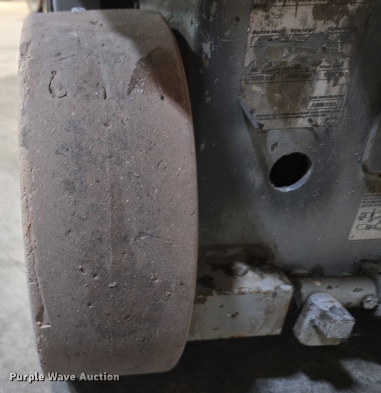 image for item EV1505 2005 SkyJack SJIII 3219 scissor lift