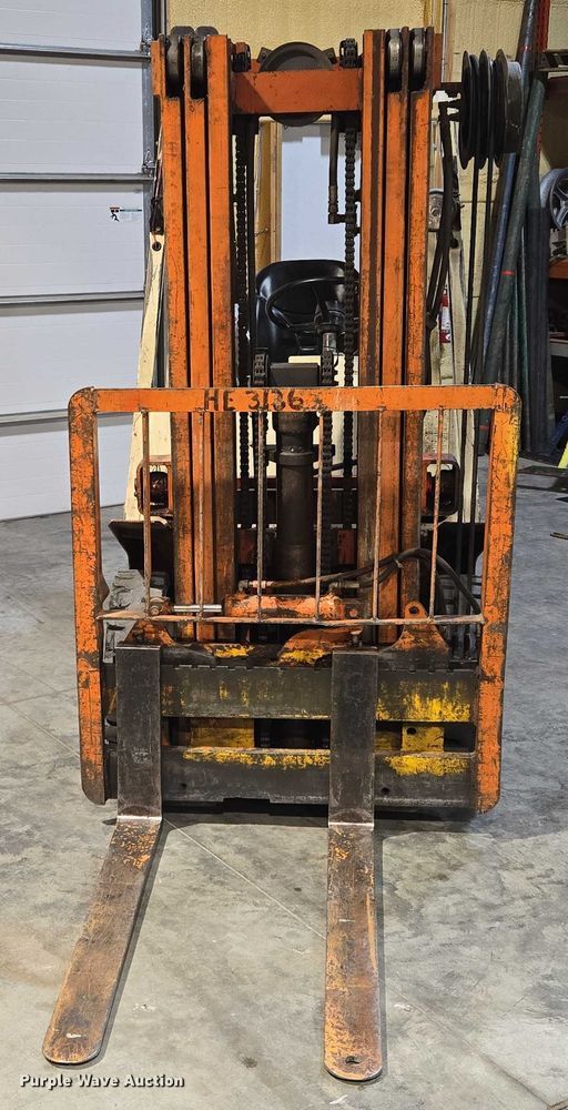 image for item EV1506 Datsun PF02 A20V forklift