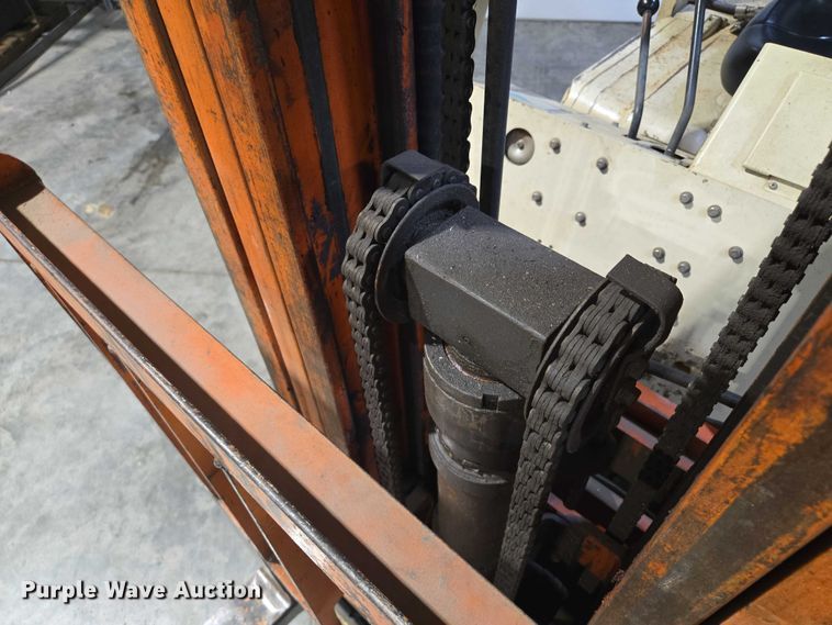 image for item EV1506 Datsun PF02 A20V forklift