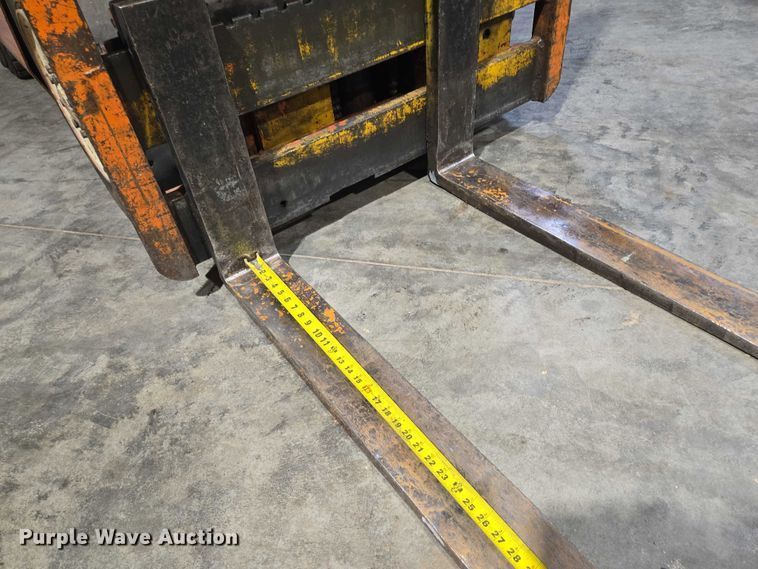 image for item EV1506 Datsun PF02 A20V forklift