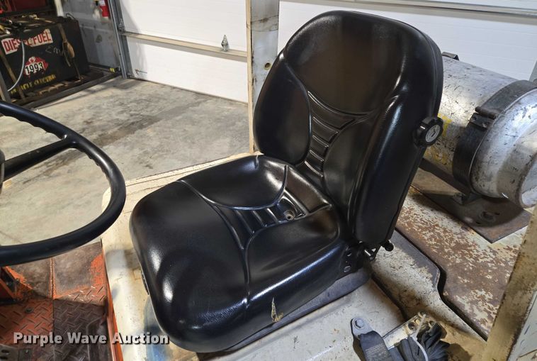 image for item EV1506 Datsun PF02 A20V forklift