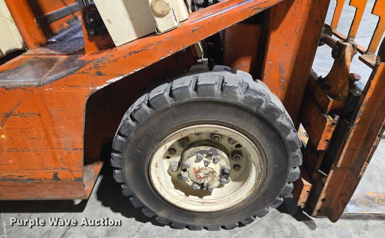 image for item EV1506 Datsun PF02 A20V forklift